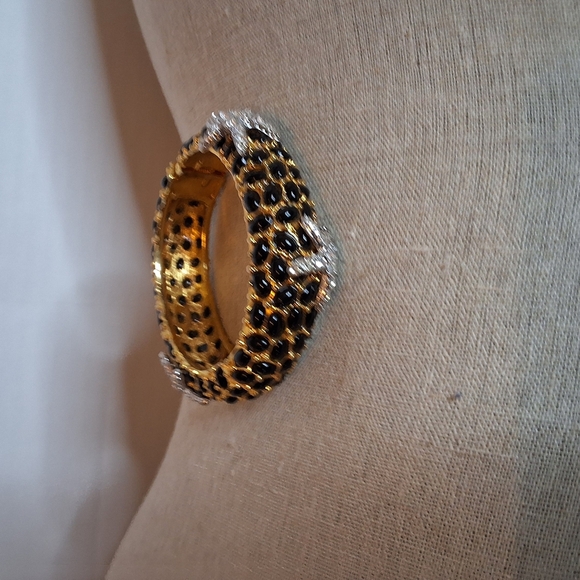 Vintage Rare KJL Black Mosaic Starfish Bracelet - Picture 3 of 14